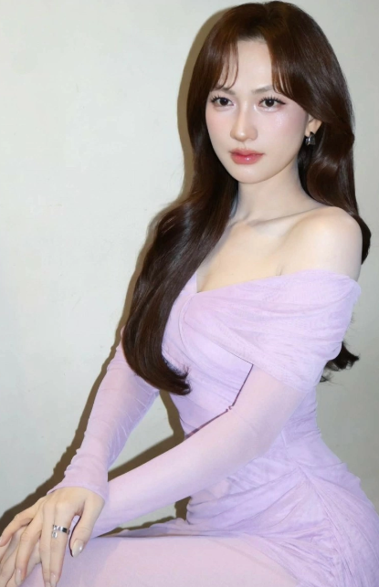 Nhan sắc ngọt ngào của diễn viên Phương Anh Đào