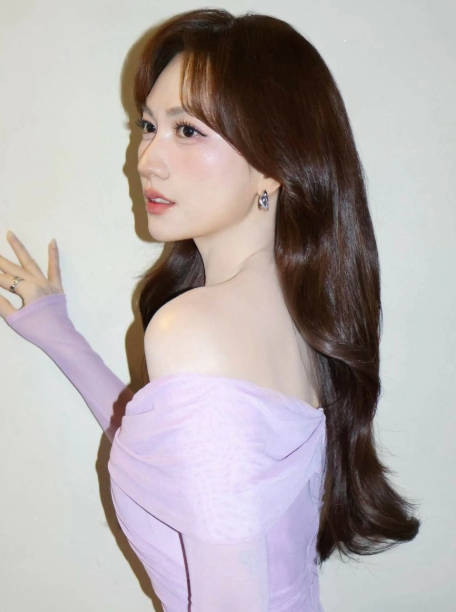Nhan sắc ngọt ngào của diễn viên Phương Anh Đào