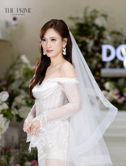 Nhan sắc ngọt ngào của diễn viên Phương Anh Đào
