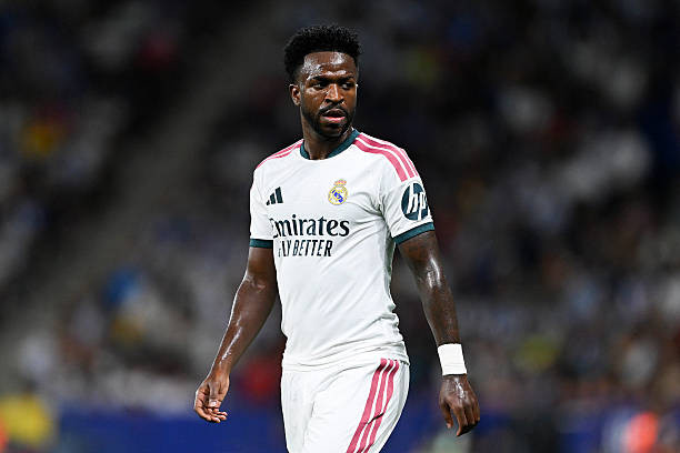 Thương vụ hụt Vinicius Junior trở thành nước đi may mắn cho cấu trúc tương lai của Arsenal
