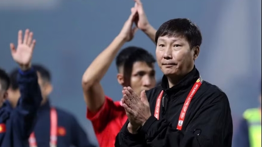 Báo Thái Lan: ‘HLV Kim Sang-sik là huyền thoại’