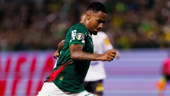 Man City chốt thỏa thuận 40 triệu euro với Allan Elias để thay Savinho trên hàng công