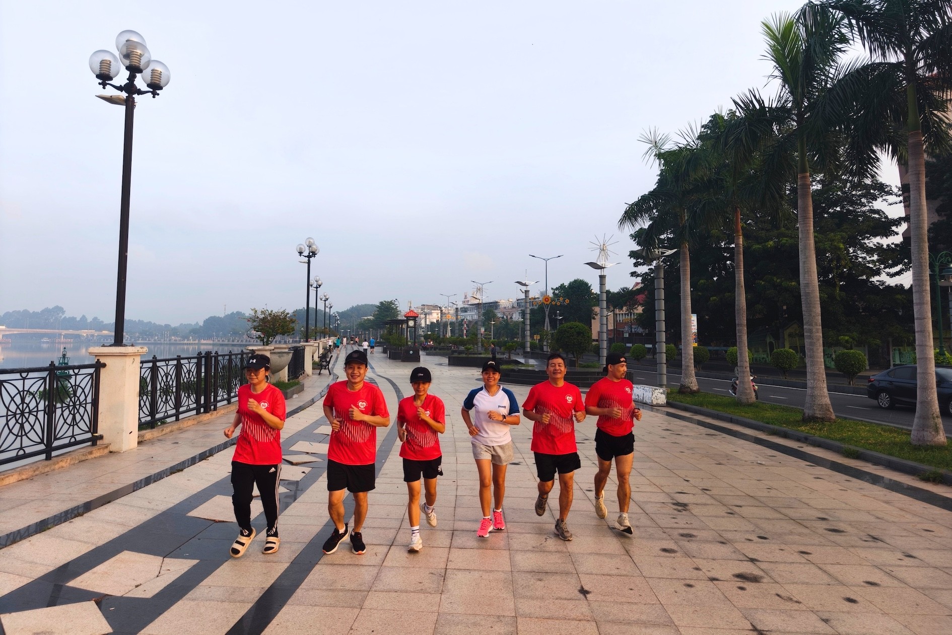 50 năm một hành trình, hàng ngàn bước chân người Vinamilk cùng nhịp tiến 50 năm một hành trình, hàng ngàn bước chân người Vinamilk cùng nhịp tiến
