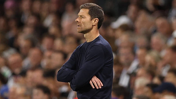 Louis Saha chỉ ra bài toán then chốt để HLV Xabi Alonso đưa Chelsea vô địch Ngoại hạng Anh