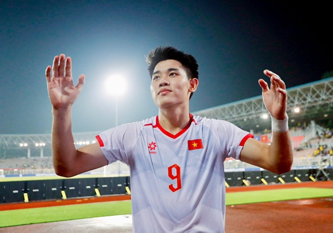 Nguyễn Đình Bắc và Nguyễn Xuân Son đua danh hiệu Vua phá lưới ASEAN Cup 2026 tại Mỹ Đình