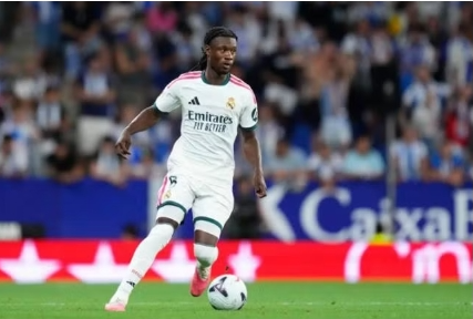 Man United chốt giá mua cầu thủ thất sủng của Real Madrid