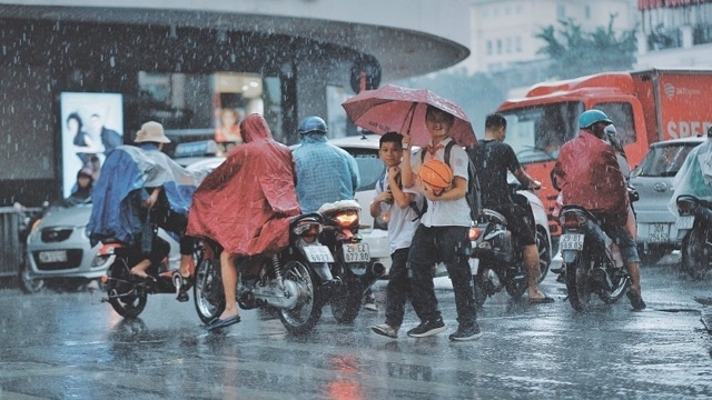 Dự báo thời tiết ngày 9/9/2023: Hà Nội chiều tối tiếp tục mưa rào và dông