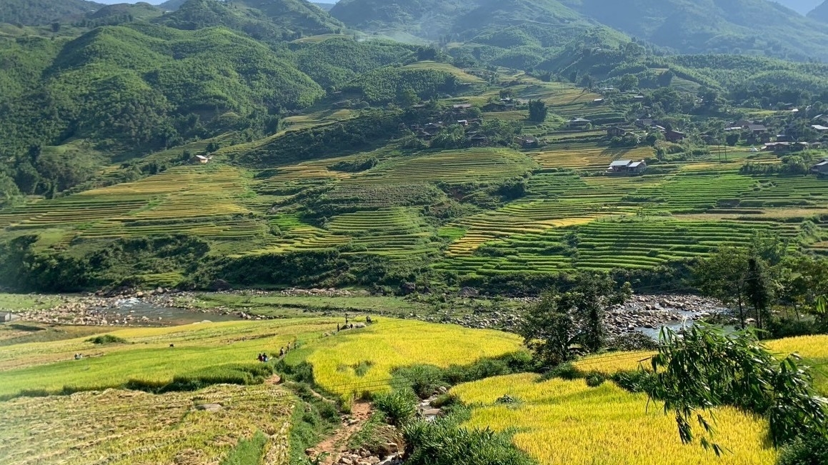 Ngắm nhìn Sa Pa thơ mộng giữa mùa thu