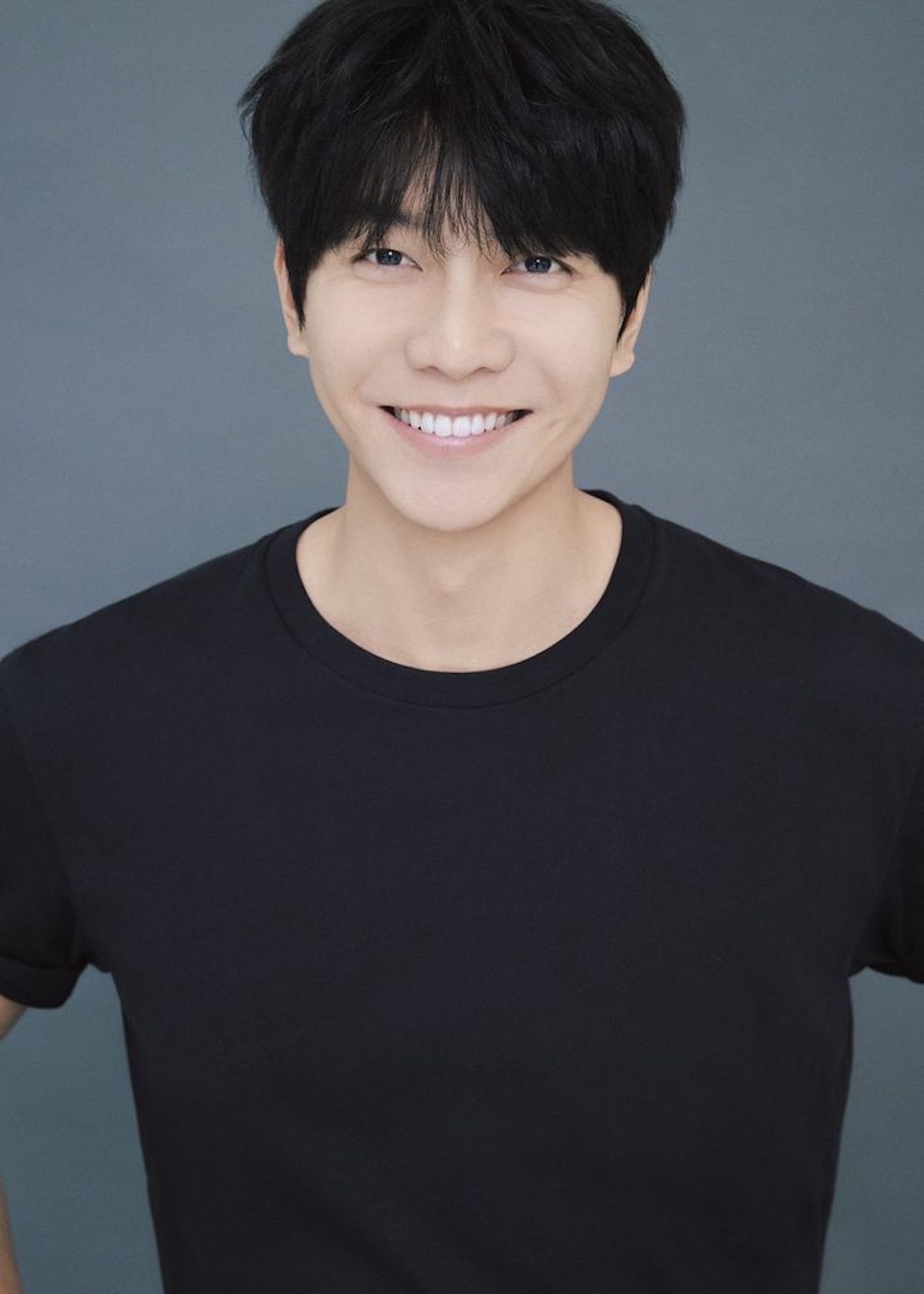 Vợ Lee Seung Gi tái xuất bất chấp thị phi