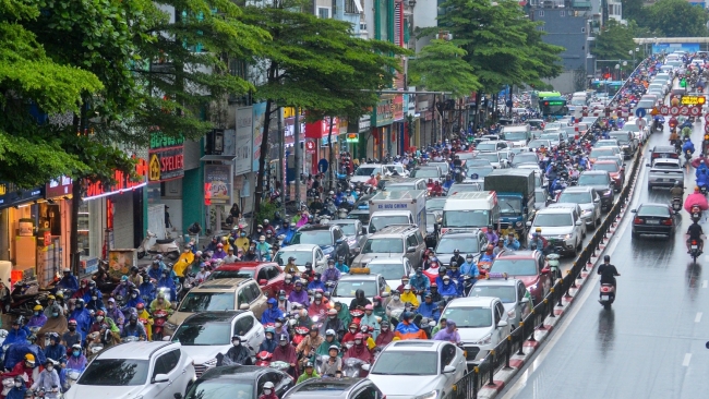 Dự báo thời tiết ngày 18/9/2023: Hà Nội chiều tối có mưa rào và dông