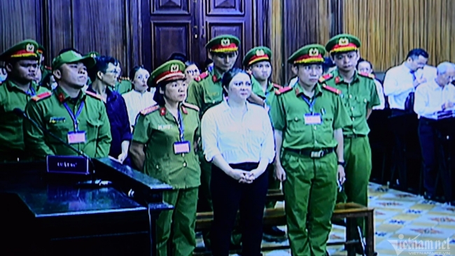 Bà Nguyễn Phương Hằng lãnh án 3 năm tù