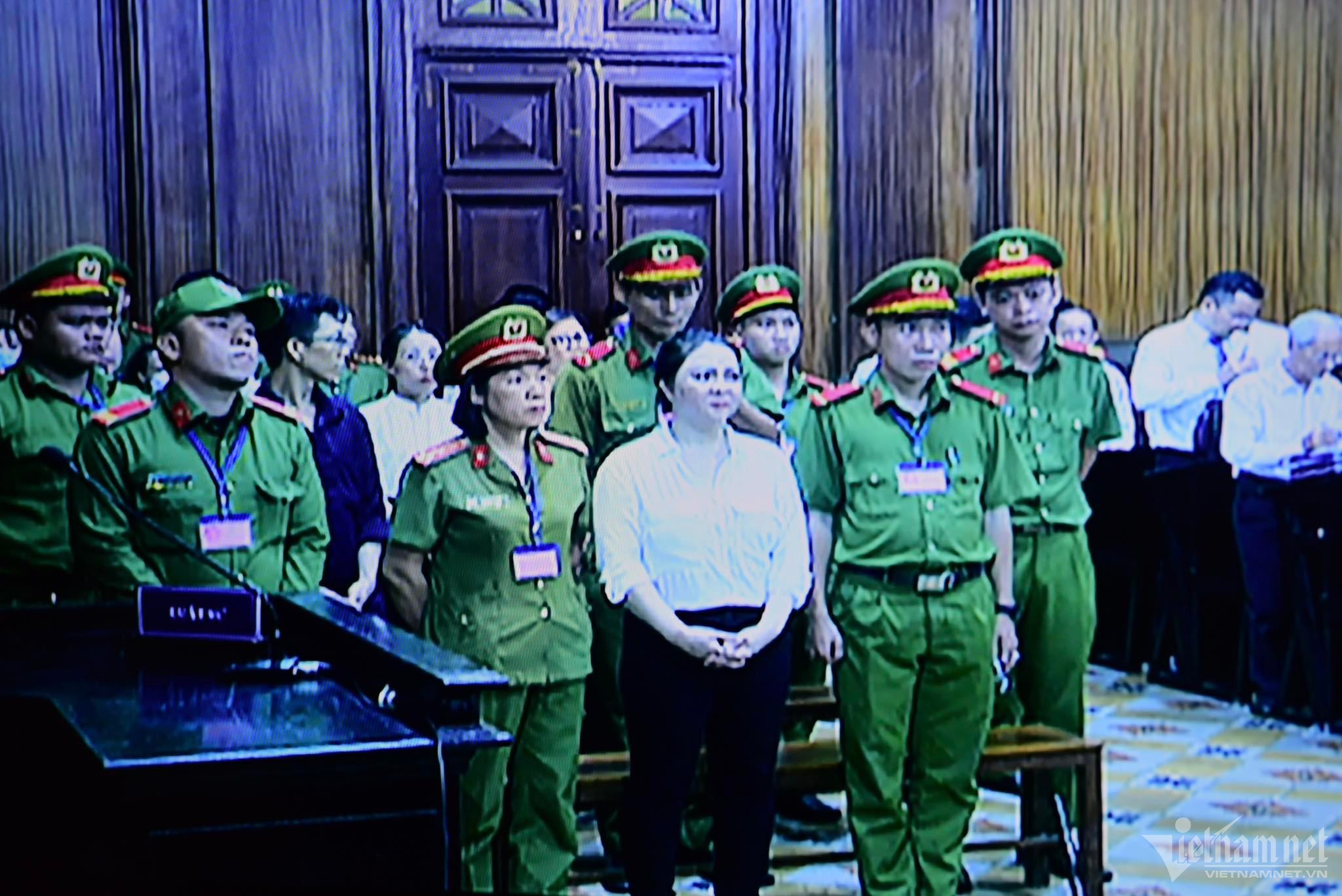 Bà Nguyễn Phương Hằng lãnh án 3 năm tù
