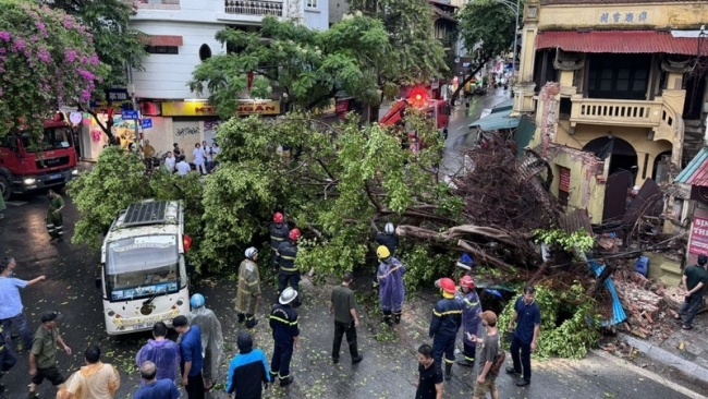 Hà Nội: Tập trung khẩn cấp ứng phó bão số 3