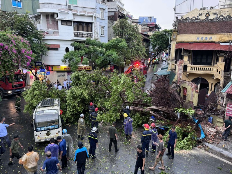 Hà Nội: Tập trung khẩn cấp ứng phó bão số 3