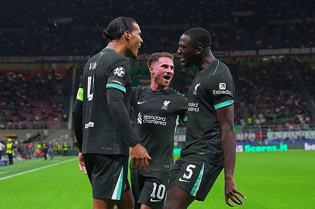 Liverpool ngược dòng ấn tượng hạ AC Milan tại Champions League