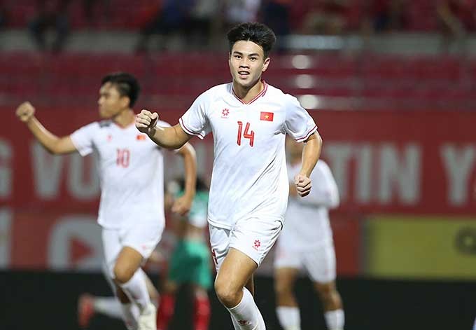 Thắng Bangladesh 4-1, U20 Việt Nam quyết đấu với U20 Syria