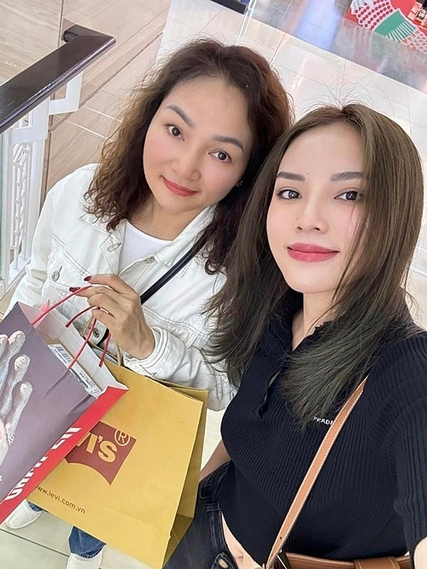 Hoa hậu Kỳ Duyên về quê nhà nghỉ lễ 2/9