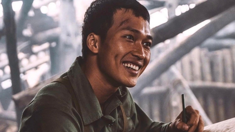 Quá khứ vất vả của Lâm Thanh Nhã 'Mưa đỏ'