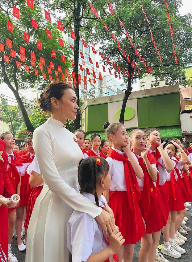 Dàn sao Việt bày tỏ niềm tự hào, nô nức tham gia diễu hành mừng đại lễ A80