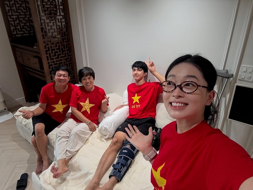 Sao Việt thức trắng đêm xem diễu binh, diễu hành 2/9
