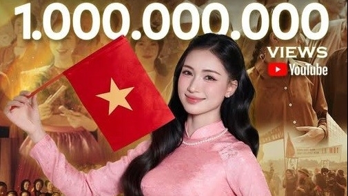 Hòa Minzy trở thành nữ nghệ sĩ Vpop có màn ra mắt ấn tượng nhất thế giới