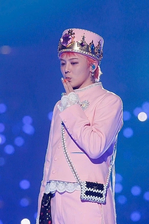 Cuộc sống xa hoa của ‘ông hoàng Kpop’ G-Dragon