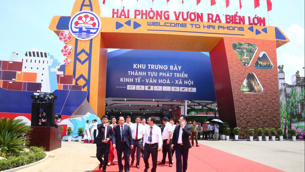 Hải Phòng bố trí xe chở miễn phí người dân tham quan triển lãm A80