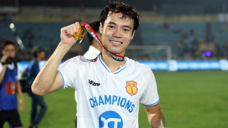 Tình cảnh của Văn Toàn hậu phẫu thuật chấn thương