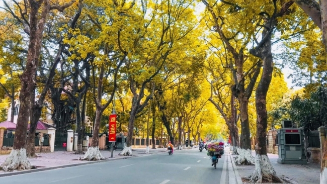 Tháng Chín giữ hộ miền thương