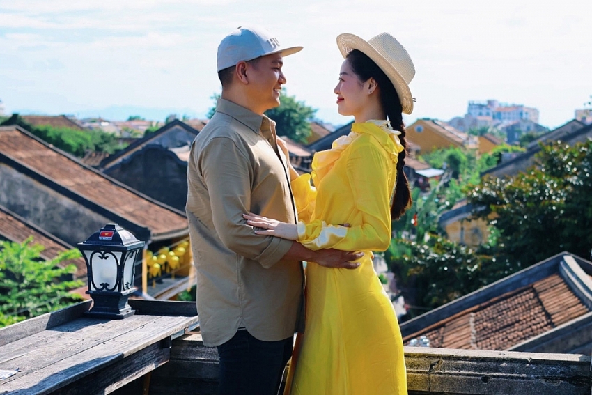 Hoa hậu Khánh Vân hạnh phúc viên mãn bên chồng doanh nhân hơn 17 tuổi