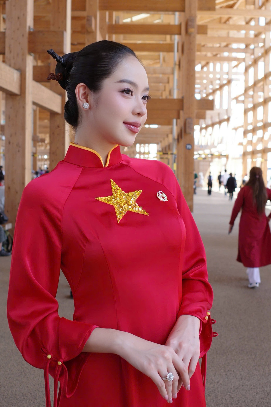 Hoa hậu Thanh Thủy diện cổ phục gây ấn tượng tại Nhật Bản