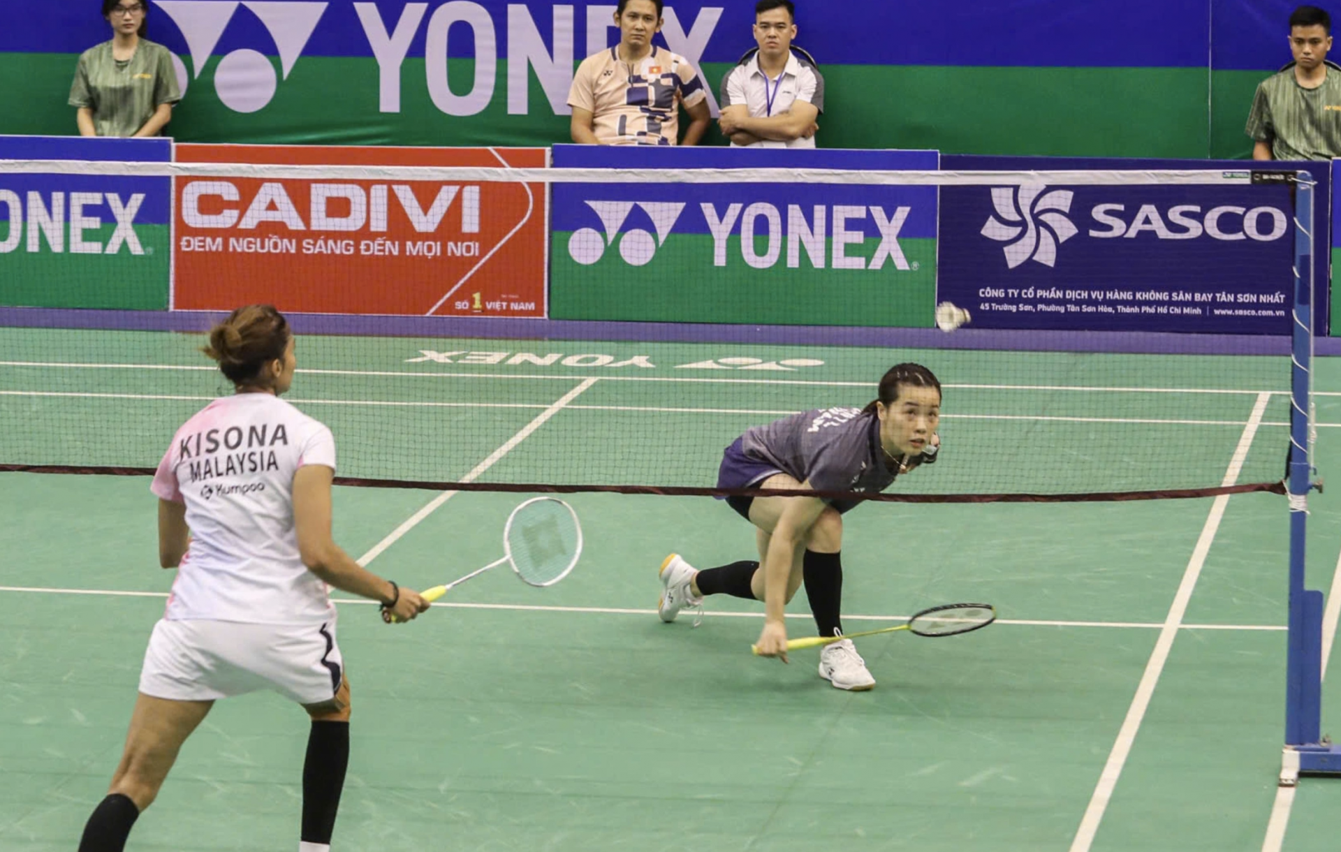 Thùy Linh vào tứ kết Vietnam Open sau trận thắng nghẹt thở