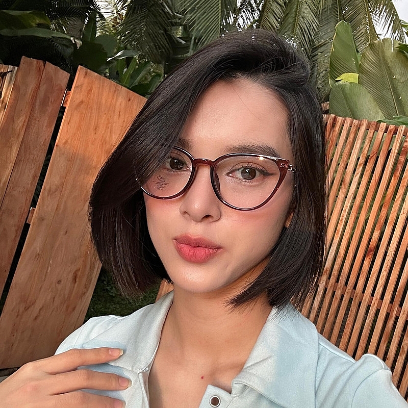 Quỳnh Lương lấy lại vóc dáng thần tốc, đẹp rạng ngời sau sinh Quỳnh Lương lấy lại vóc dáng thần tốc, đẹp rạng ngời sau sinh