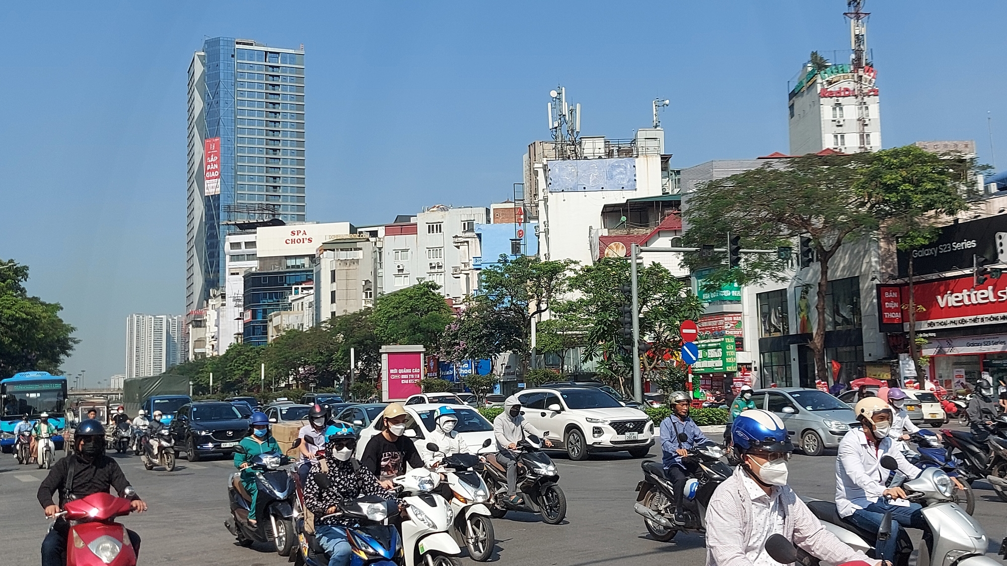 Dự báo thời tiết đêm nay và ngày mai 14/9: Hà Nội và các khu vực trên cả nước