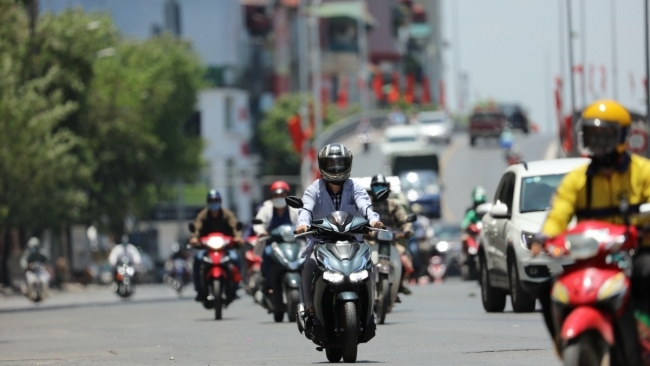 Dự báo thời tiết đêm nay và ngày mai 15/9: Hà Nội và các khu vực trên cả nước