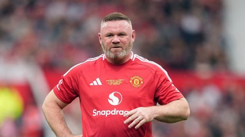 Wayne Rooney chỉ trích các cầu thủ Man United