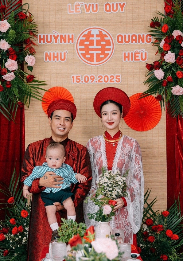 Những khoảnh khắc đẹp trong lễ vu quy của Tuệ Như - Hồ Quang Hiếu