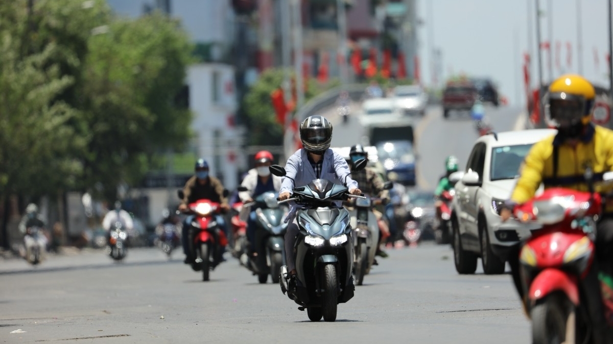 Dự báo thời tiết đêm nay và ngày mai 17/9: Hà Nội và các khu vực trên cả nước