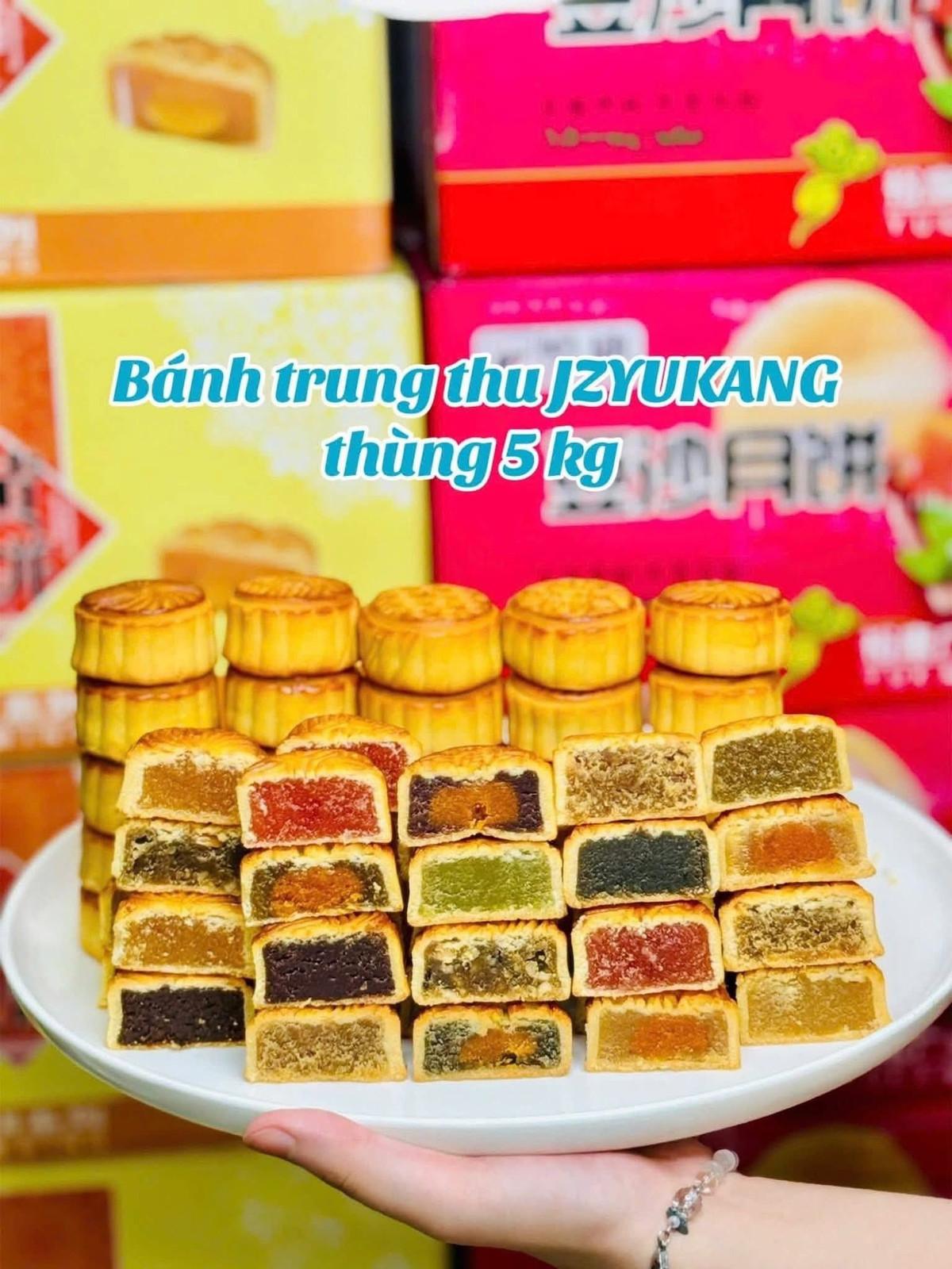 Tràn lan bánh trung thu giá rẻ, cách nào nhận diện bánh an toàn?