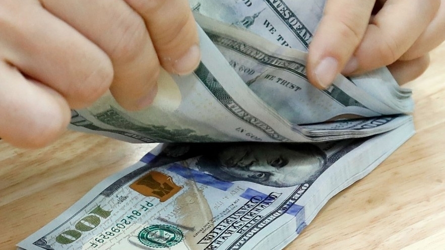 Kinh tế Việt Nam hưởng lợi thế nào từ quyết định hạ lãi suất của FED?