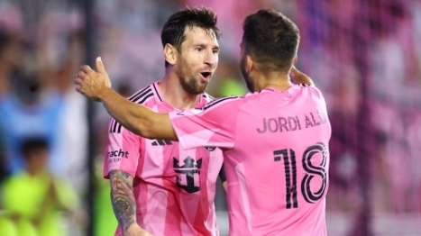 Lionel Messi chuẩn bị có quyết định lịch sử