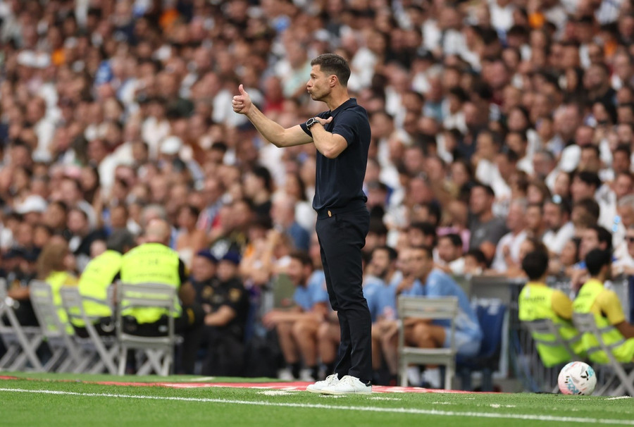 HLV Xabi Alonso đi vào lịch sử cùng Real Madrid