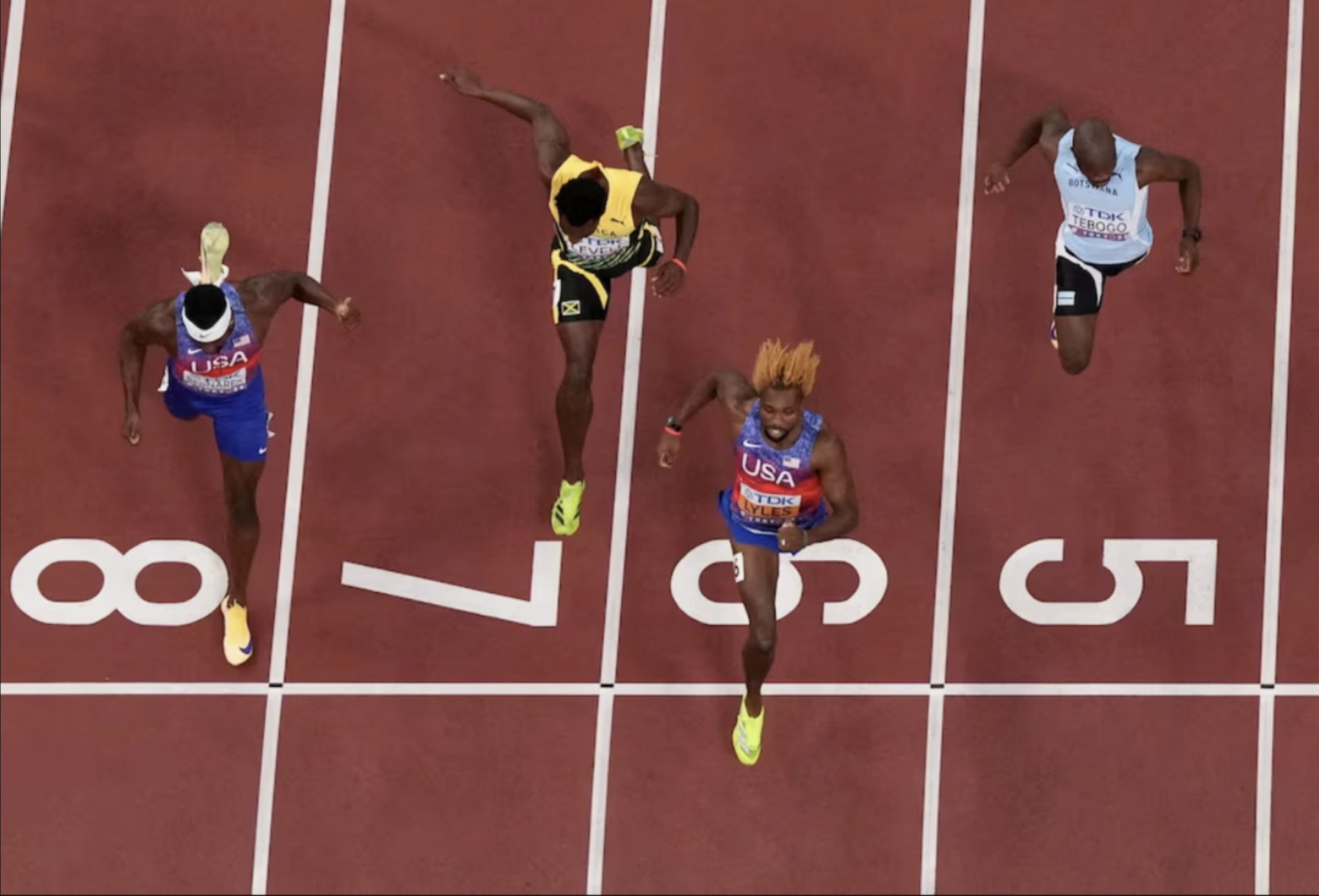 Noah Lyles cân bằng kỷ lục vô tiền khoáng hậu của Usain Bolt