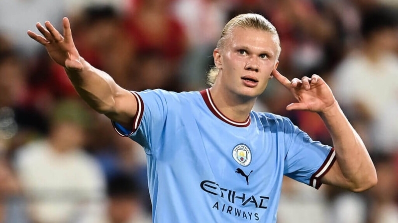 Haaland san bằng kỷ lục của cựu sao Man United