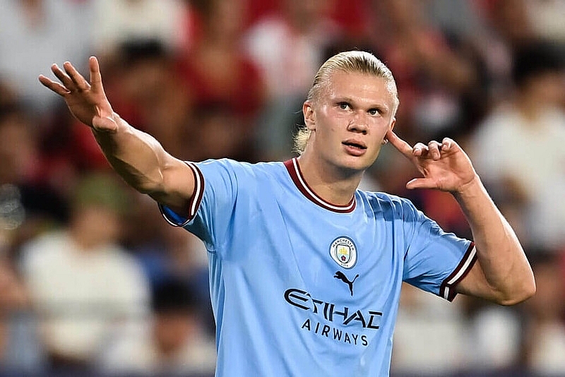 Haaland san bằng kỷ lục của cựu sao Man United