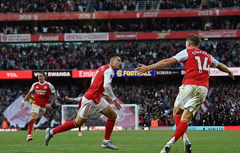Haaland san bằng kỷ lục của cựu sao Man United