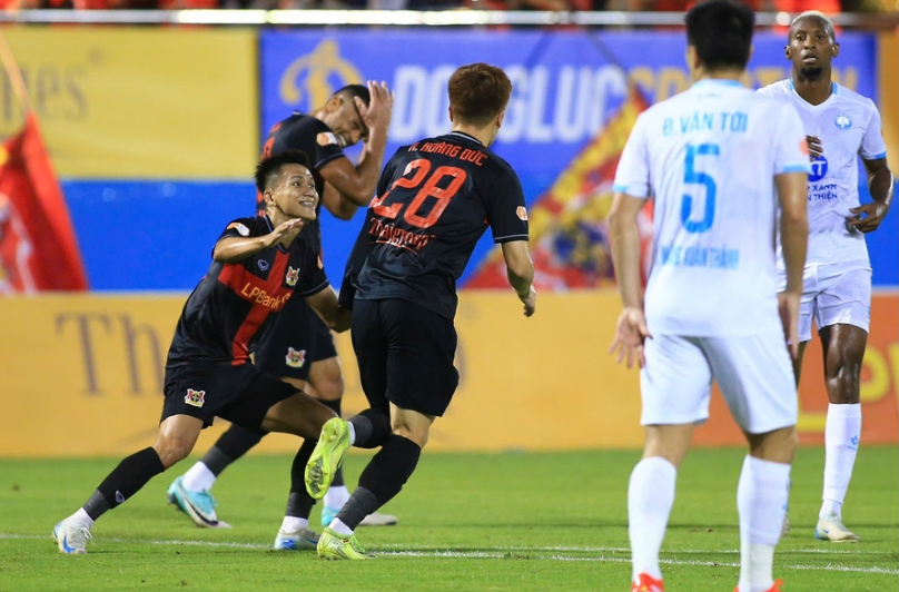 Thép Xanh Nam Định nhận kết quả sốc trước Ninh Bình FC