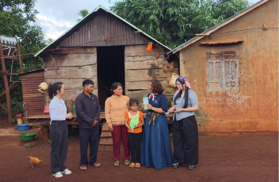 Tăng Phúc cùng người hâm mộ lan tỏa yêu thương đến trẻ em có hoàn cảnh khó khăn