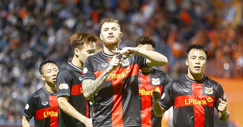 'Đại gia' V-League lập kỷ lục châu Á
