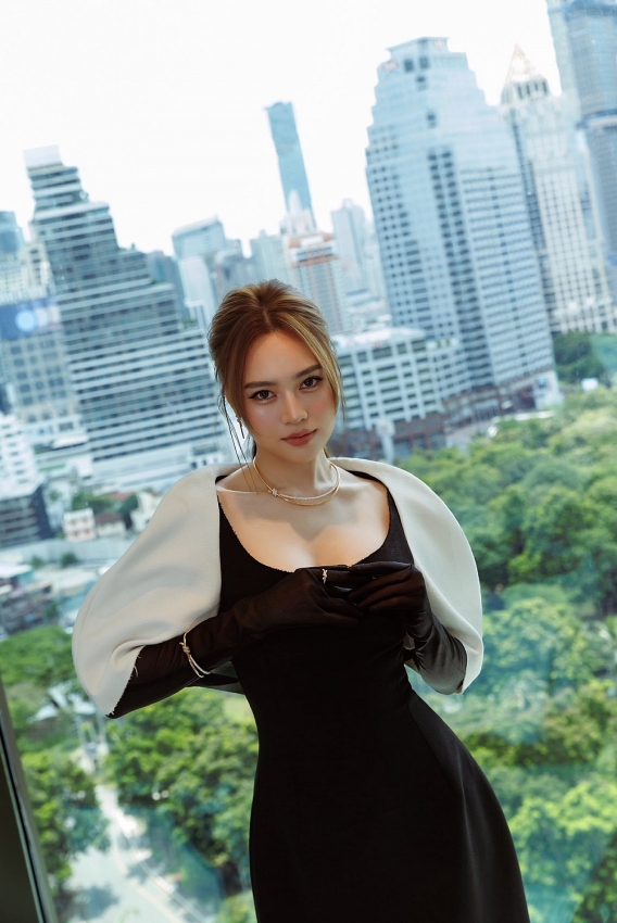 Nhan sắc 'không có điểm trừ' của Ninh Dương Lan Ngọc
